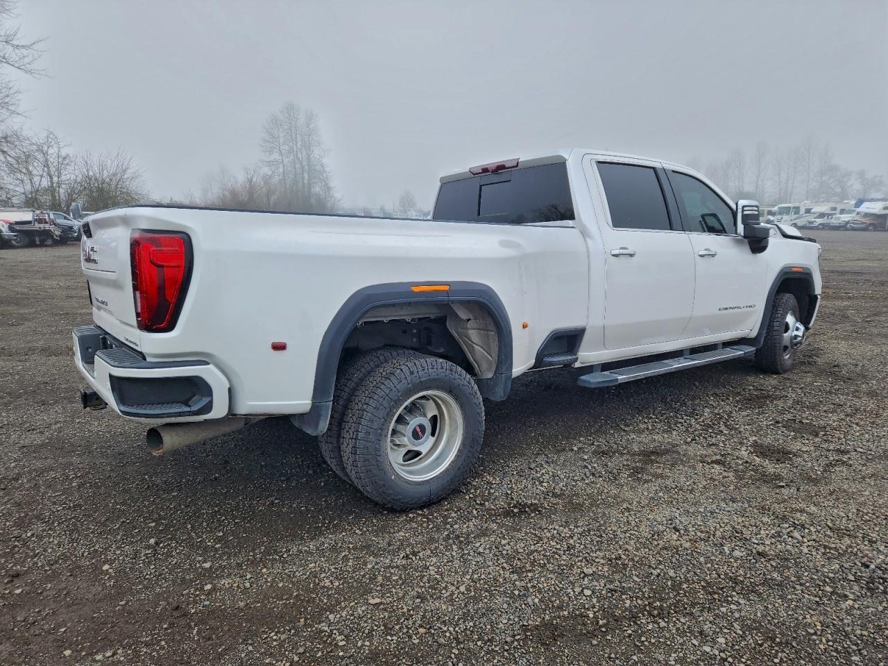 2020 GMC Sierra K3500 Denali - Фото 3