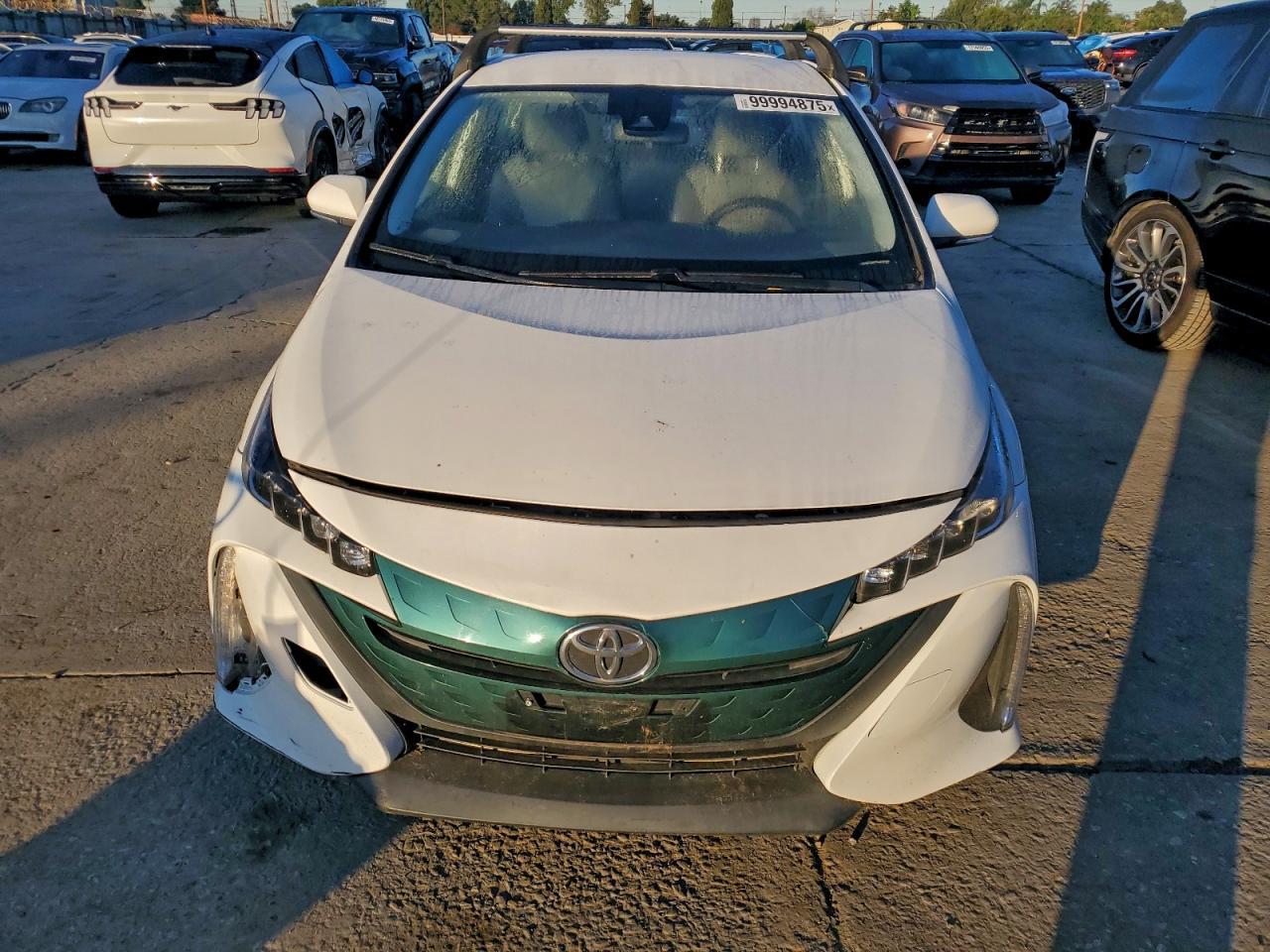 2021 Toyota Prius Prime Le - Image 5
