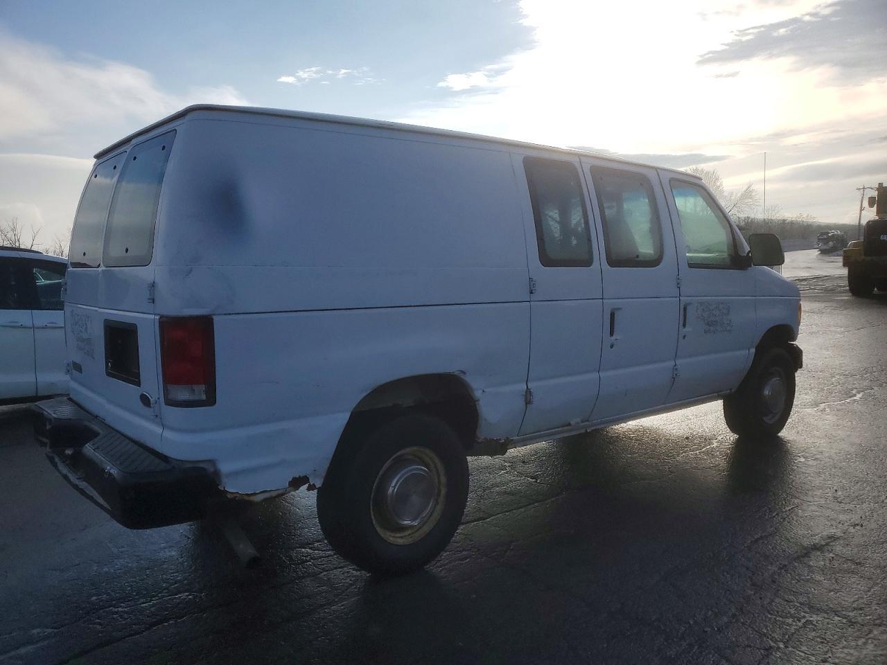 2000 Ford E250 Delivery Van - Фото 3
