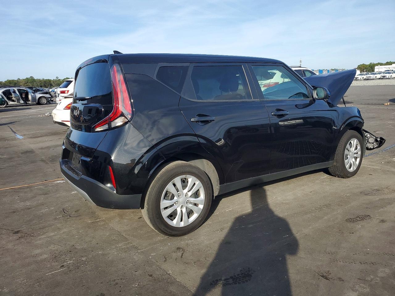 2025 Kia Soul Lx - Image 3