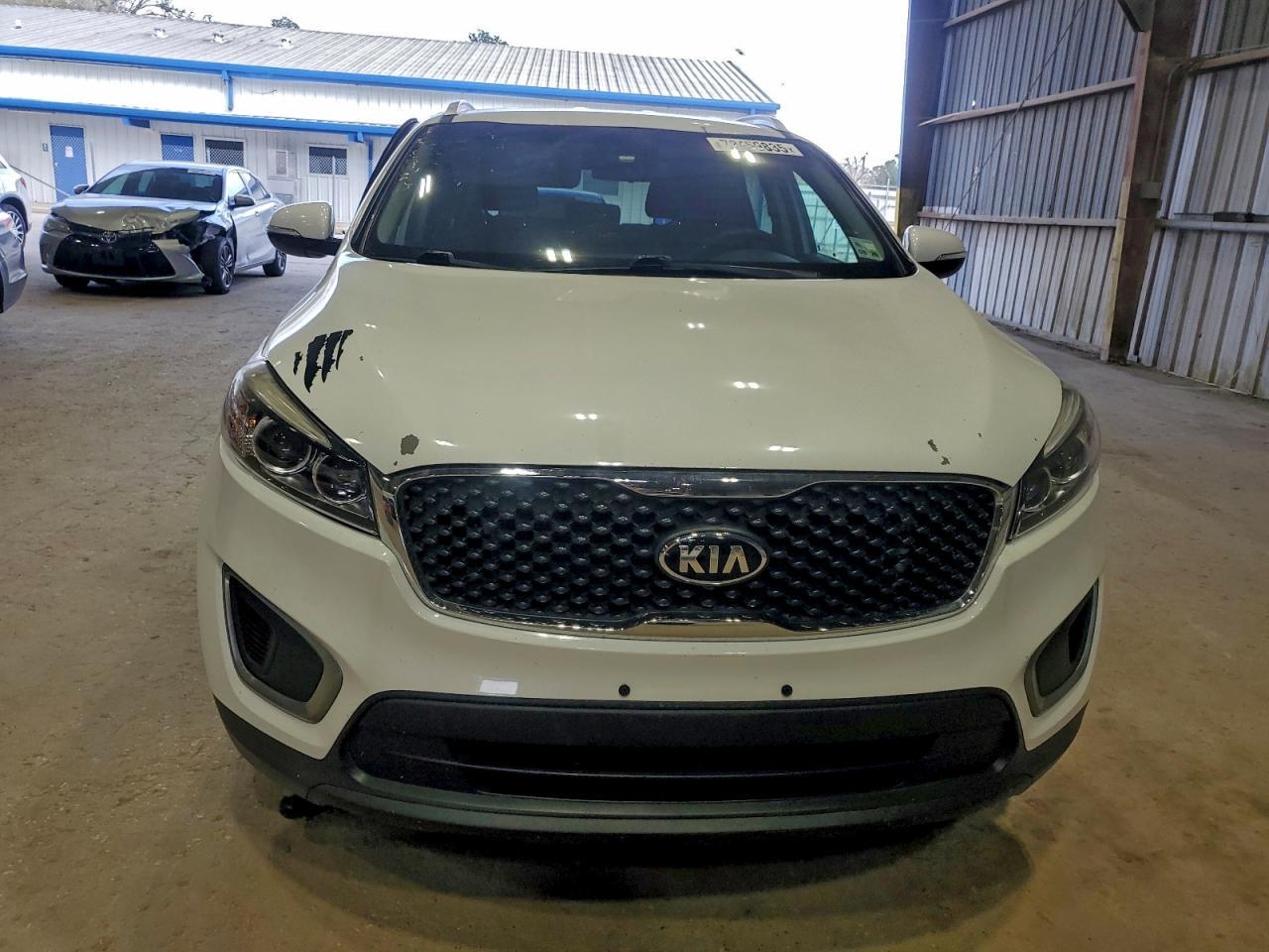 2018 Kia Sorento Lx - Image 5