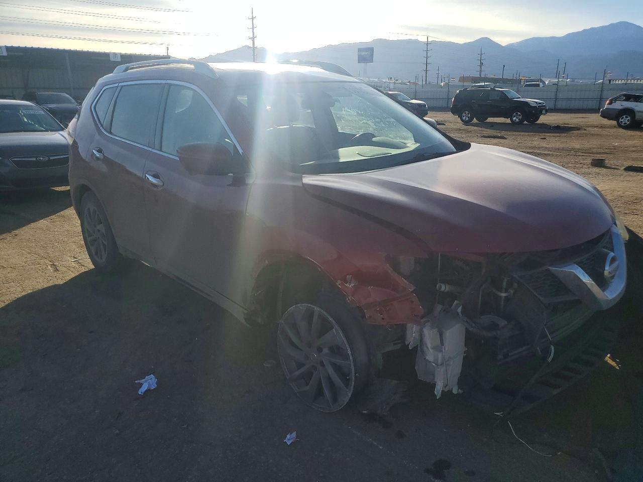 2016 Nissan Rogue S - Фото 4
