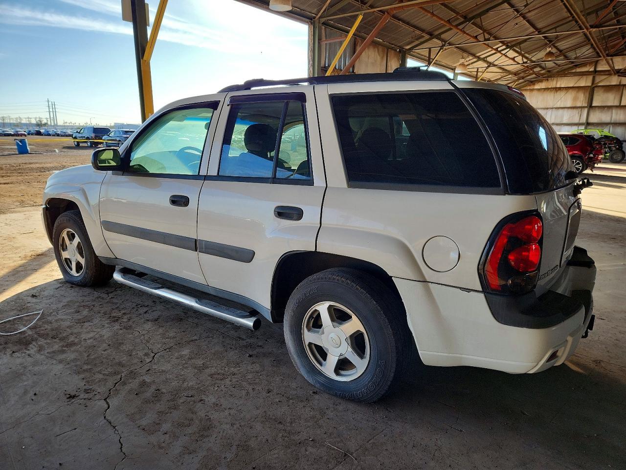 2005 Chevrolet Trailblazer Ls - Фото 2