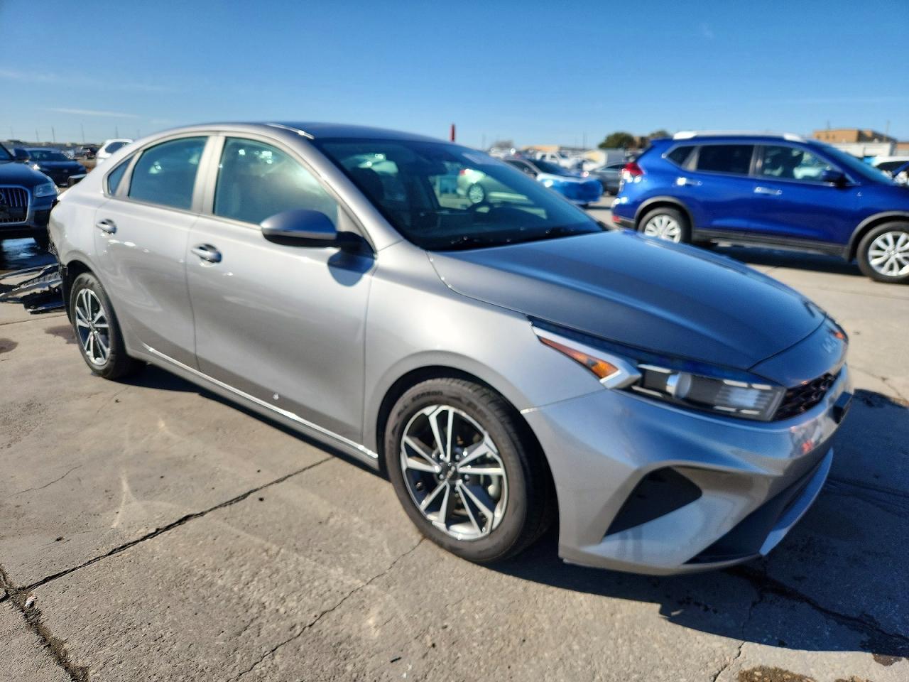 2024 Kia Forte - Image 4