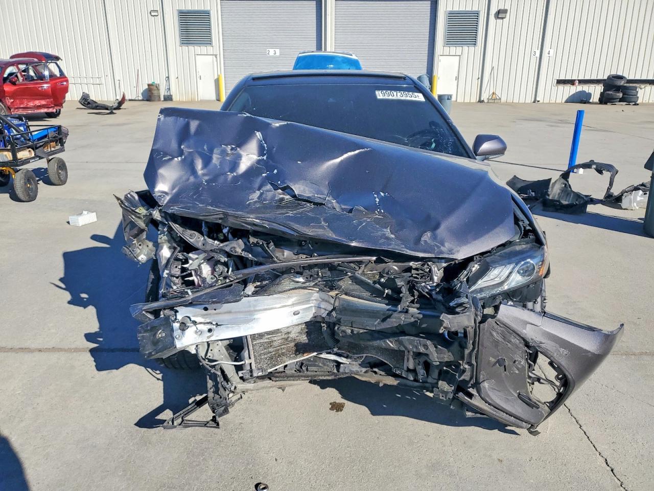 2021 Toyota Camry Xse - Фото 5