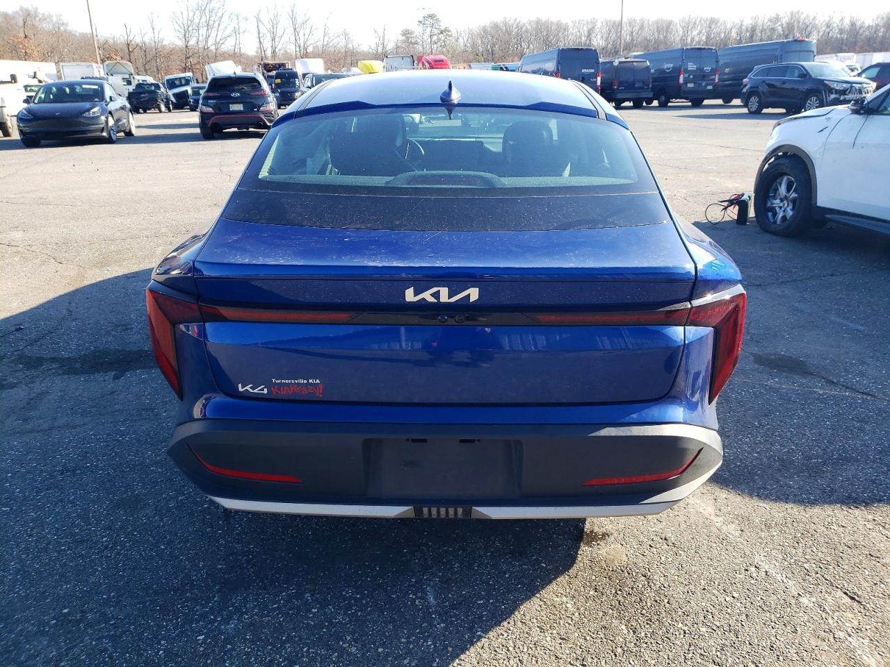 2025 Kia K4 Lx - Image 6