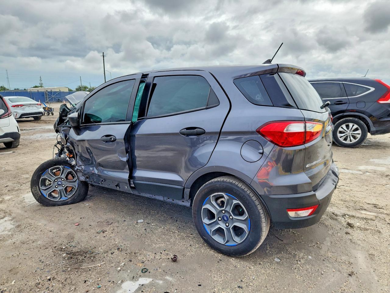 2021 Ford Ecosport S - Фото 2