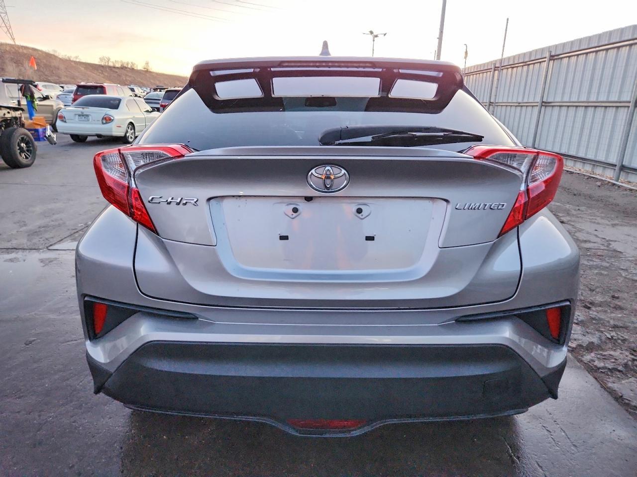 2019 Toyota C-Hr Limited - Фото 6