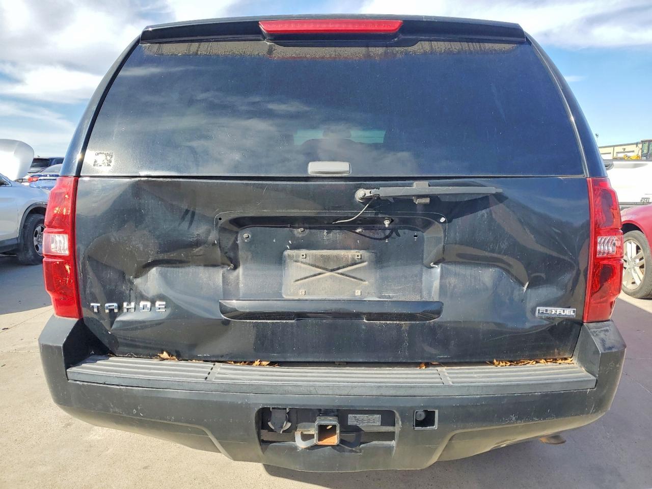 2007 Chevrolet Tahoe C1500 - Image 6