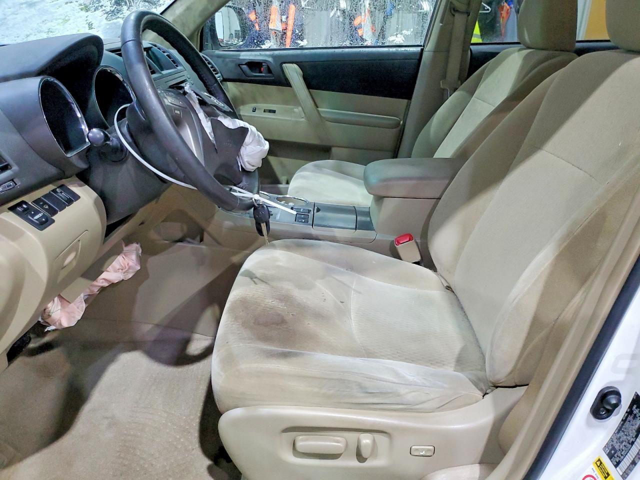 2010 Toyota Highlander - Фото 7