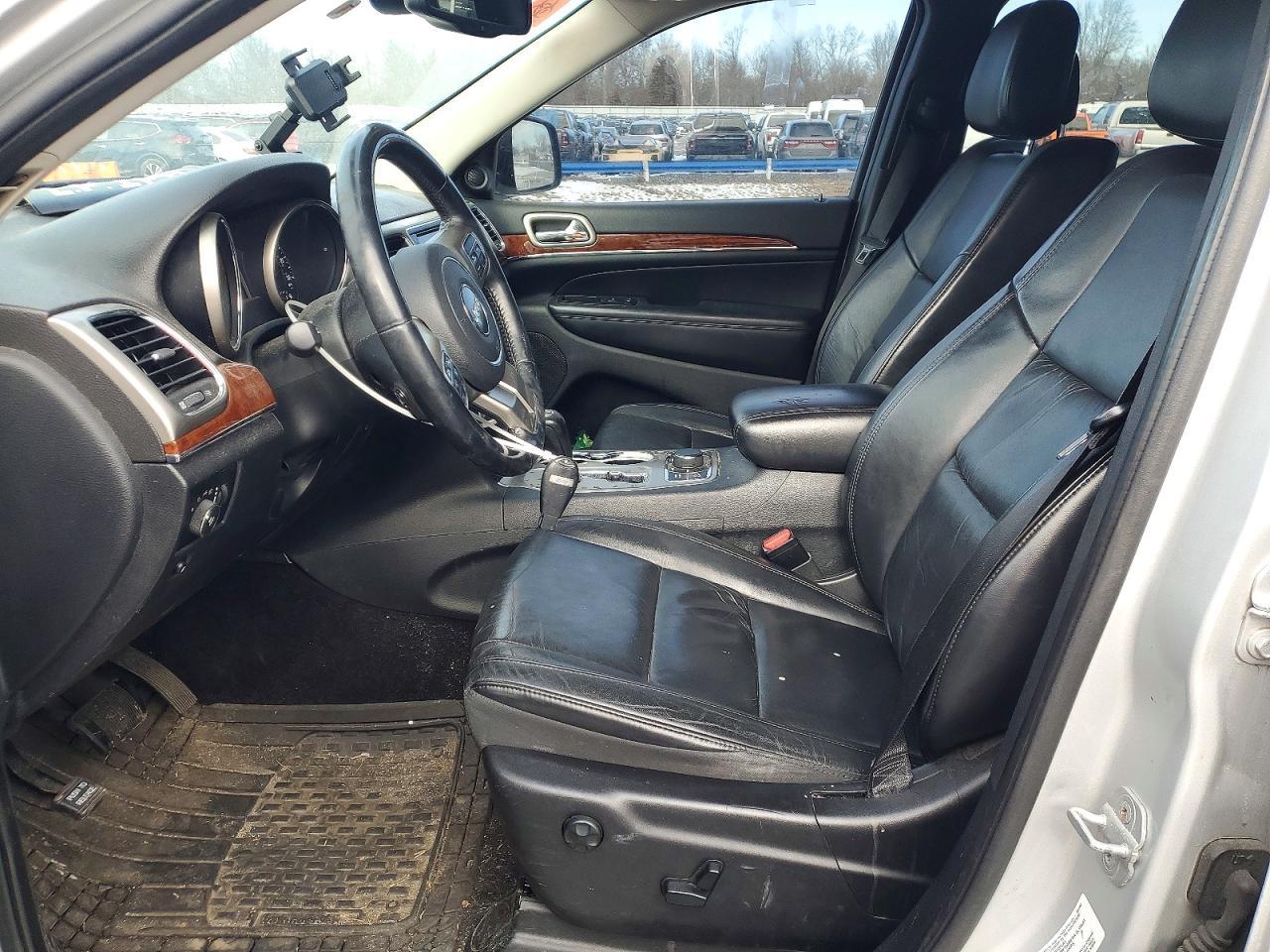 2011 Jeep Grand Cherokee Limited - Image 7