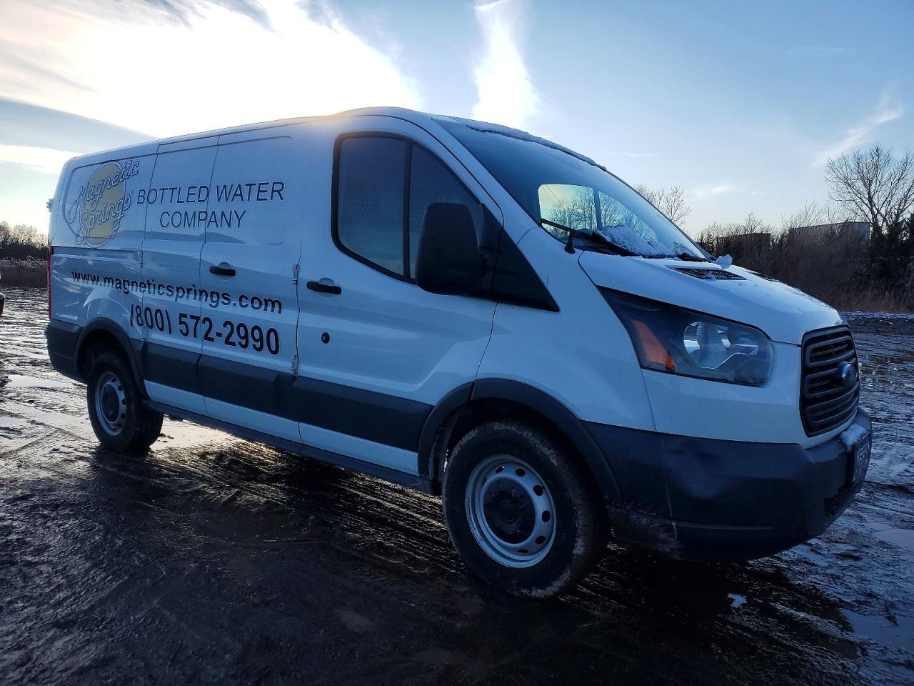 2016 Ford Transit T150 Delivery Van - Image 4