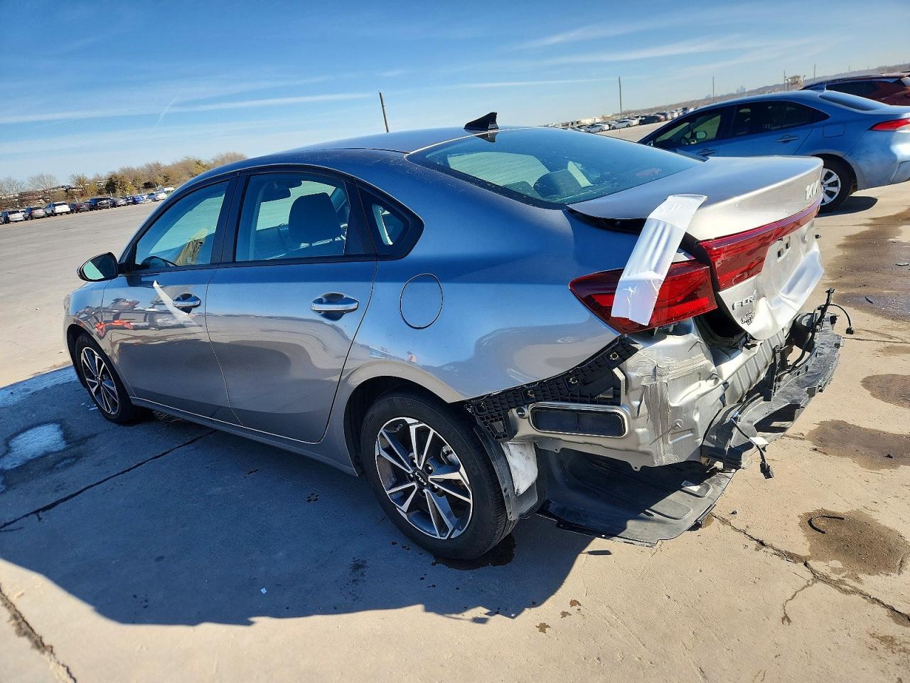 2024 Kia Forte - Image 2