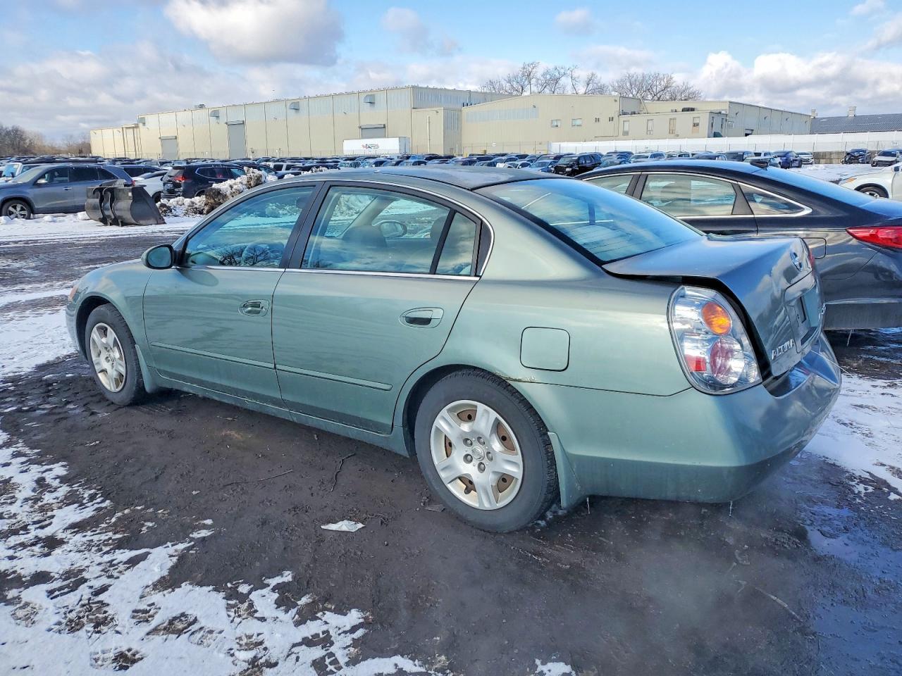 2003 Nissan Altima Base - Фото 2