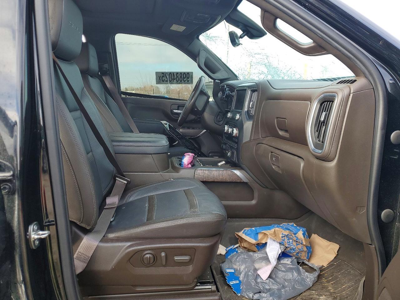 2023 GMC Sierra K3500 Denali - Фото 7