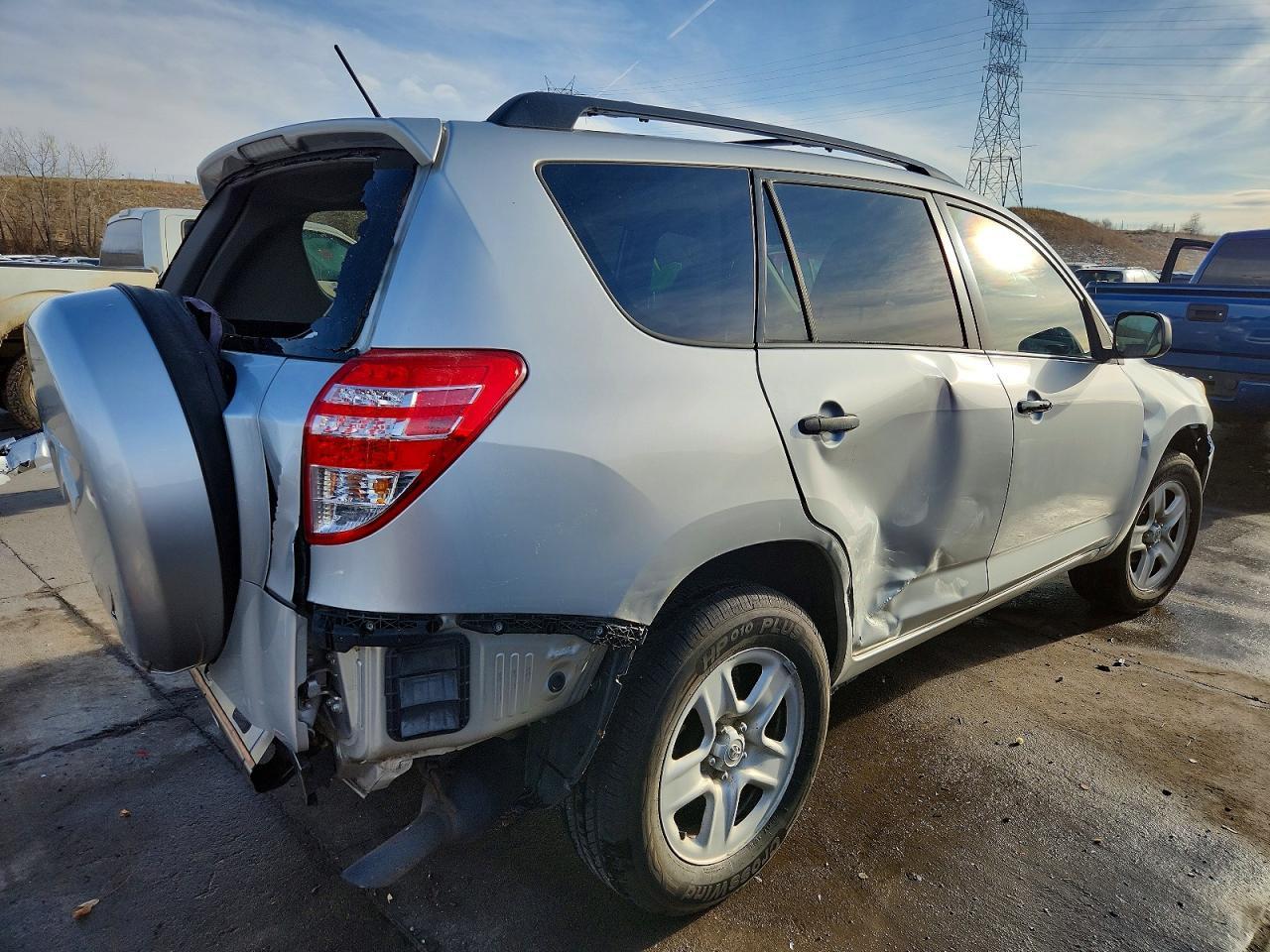 2011 Toyota Rav4 Base - Фото 3