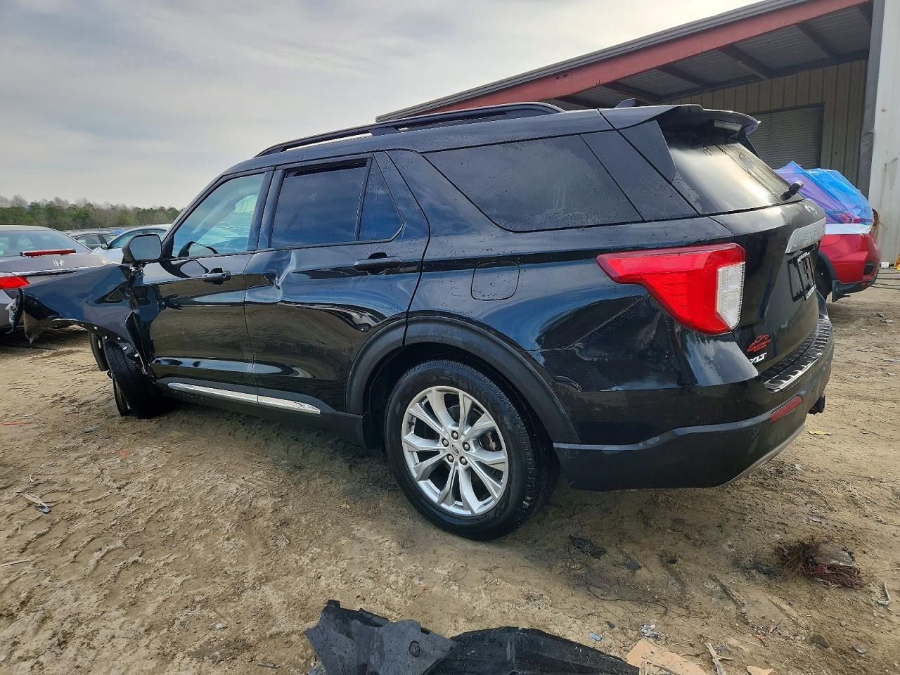 2021 Ford Explorer Xlt - Фото 2