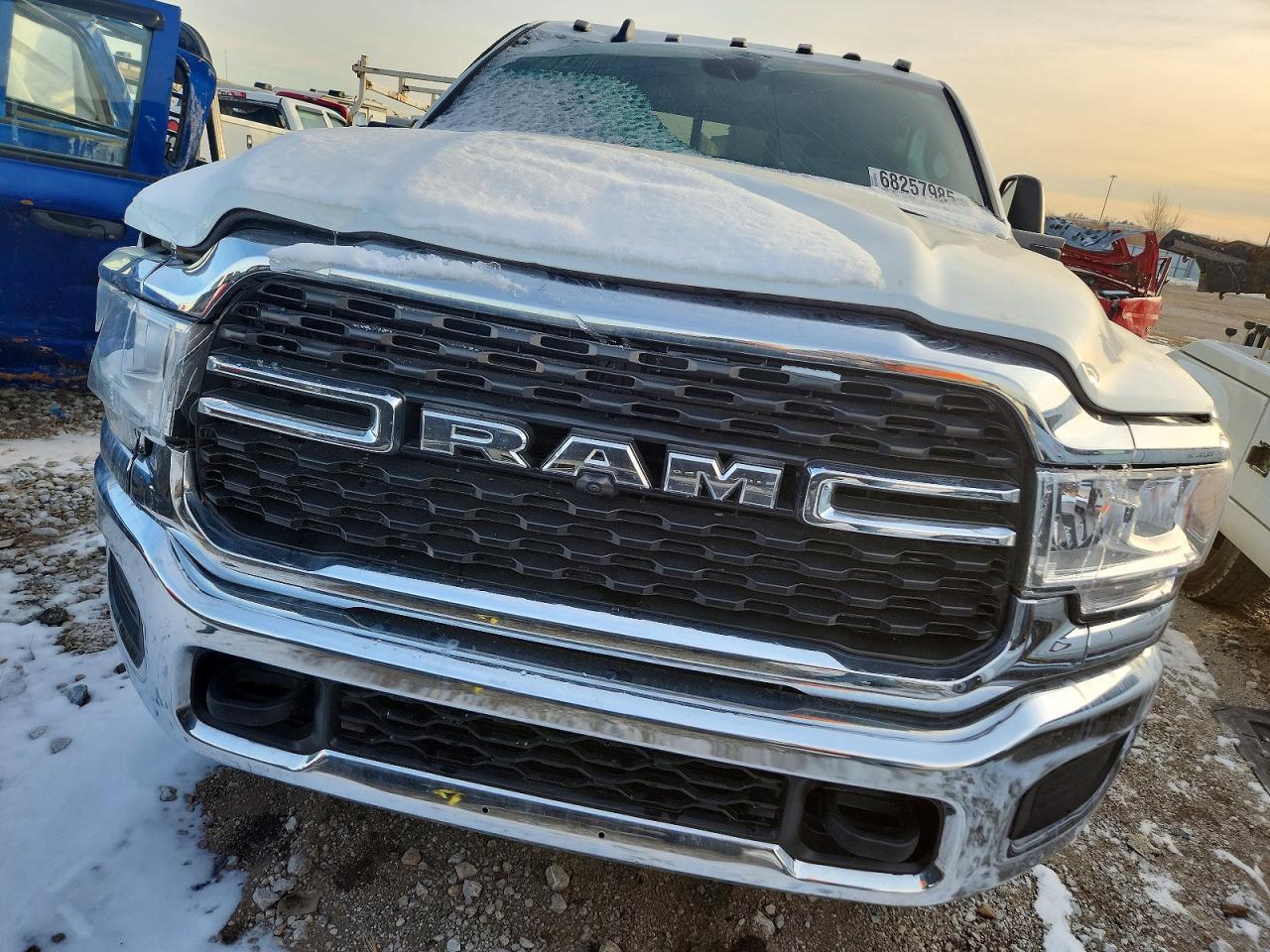 2024 Ram 3500 Tradesman - Фото 5