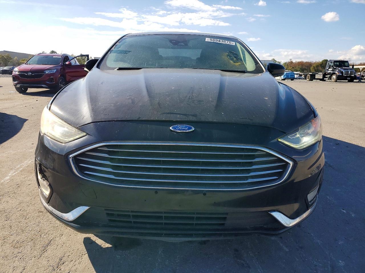 2020 Ford Fusion Se - Фото 5