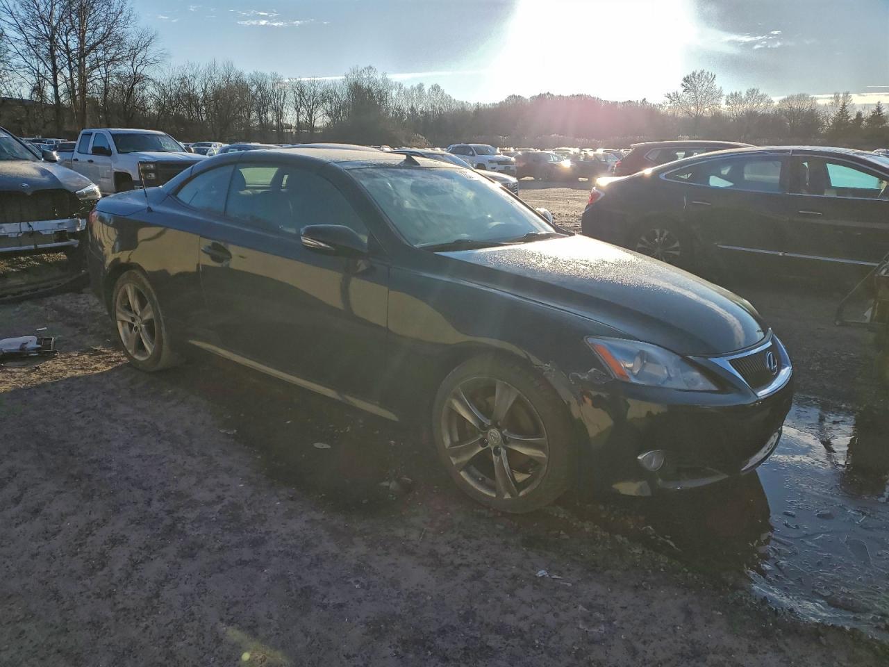 2015 Lexus Is 250 - Image 4