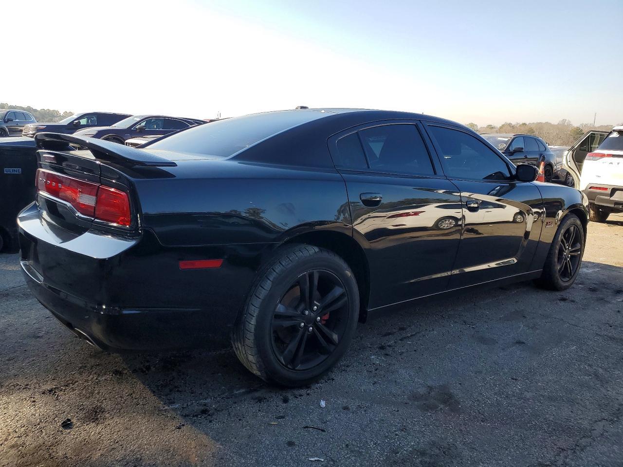 2014 Dodge Charger R - Фото 3