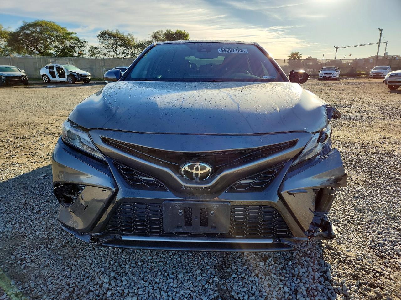 2021 Toyota Camry Xse - Фото 5