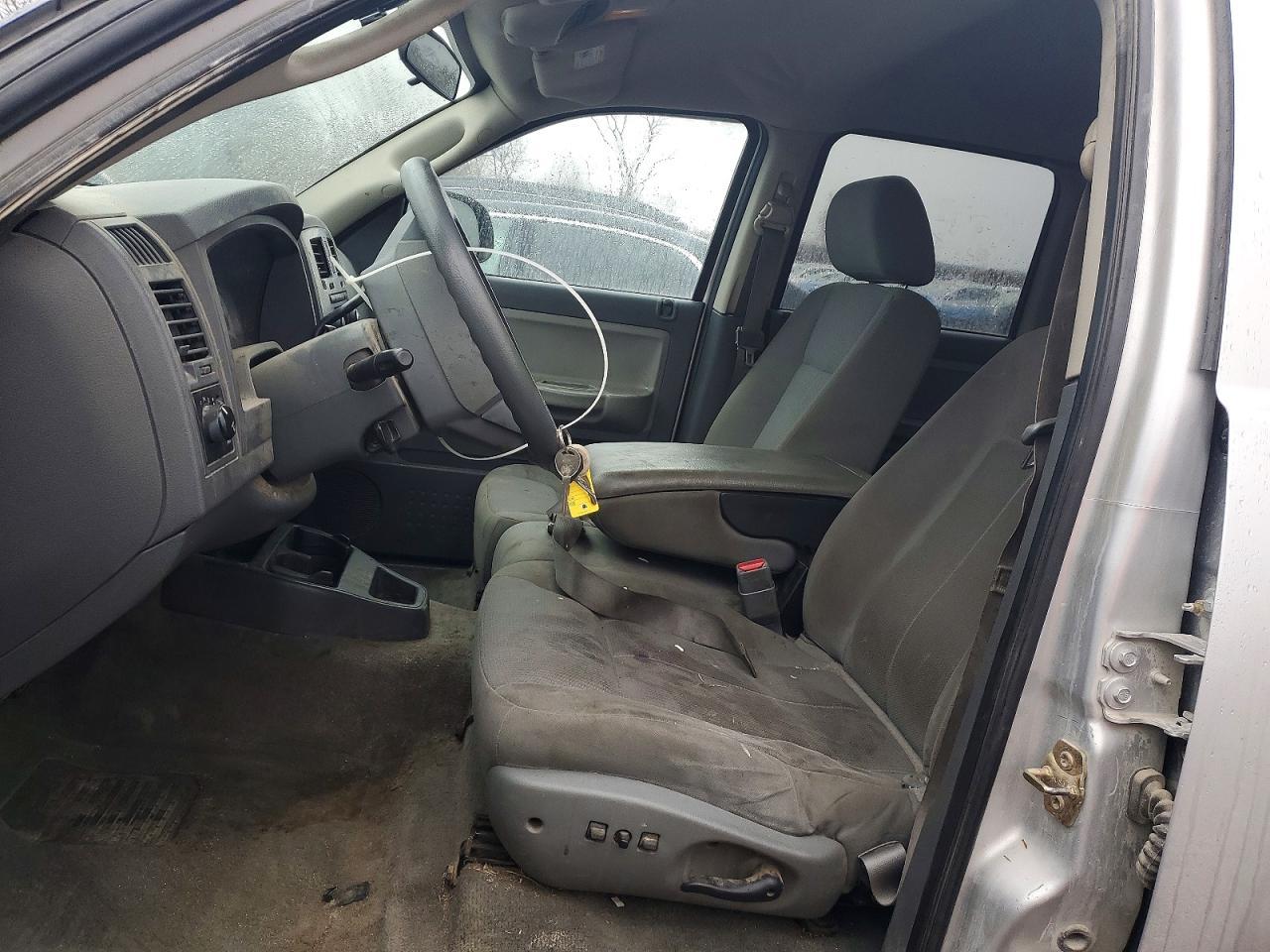 2006 Dodge Dakota Quad Slt - Image 7
