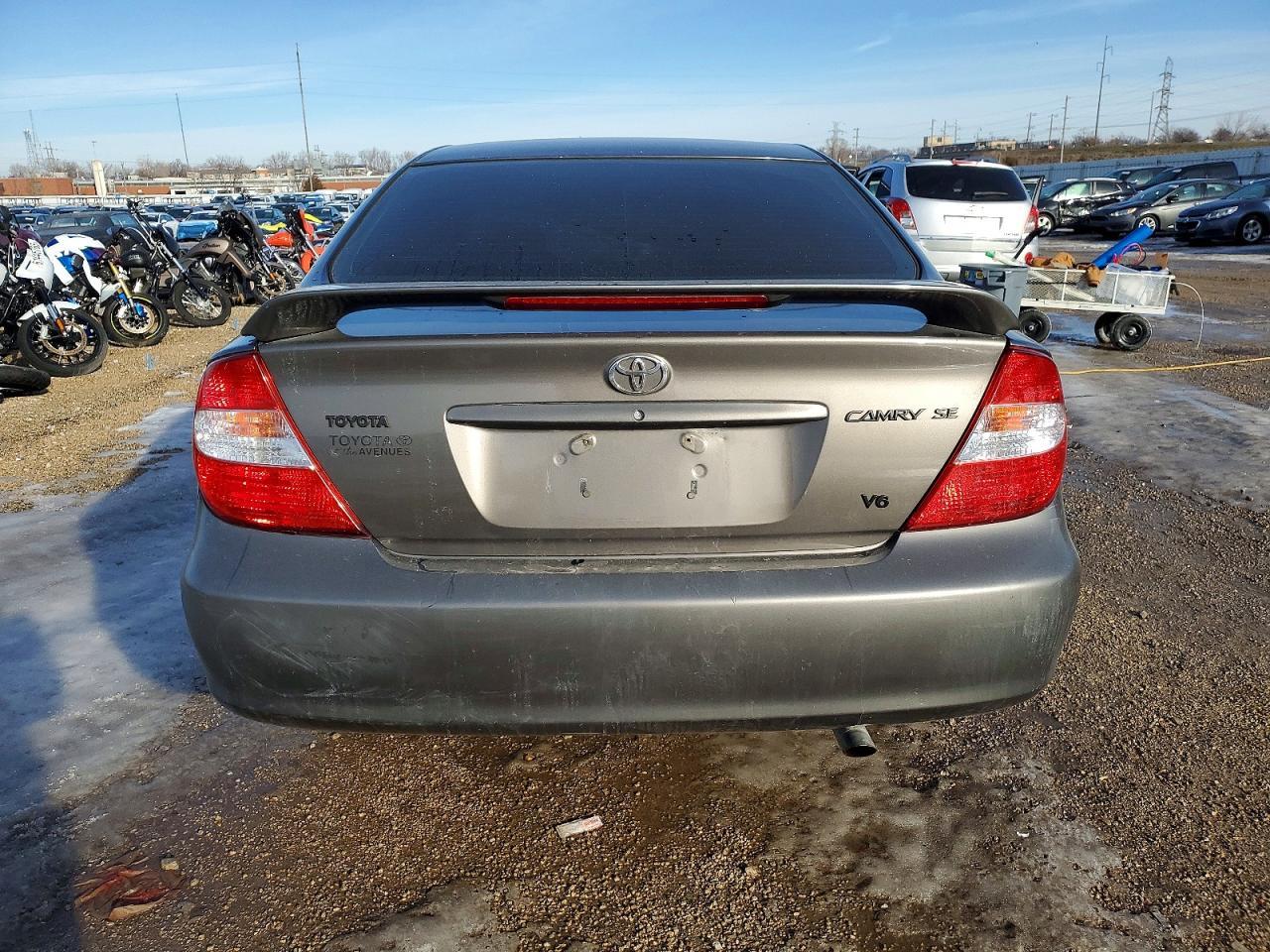 2003 Toyota Camry Xle V6 - Image 6