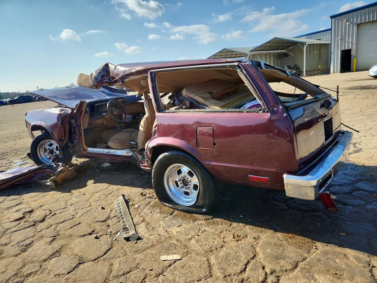 1983 Chevrolet Malibu - Фото 2