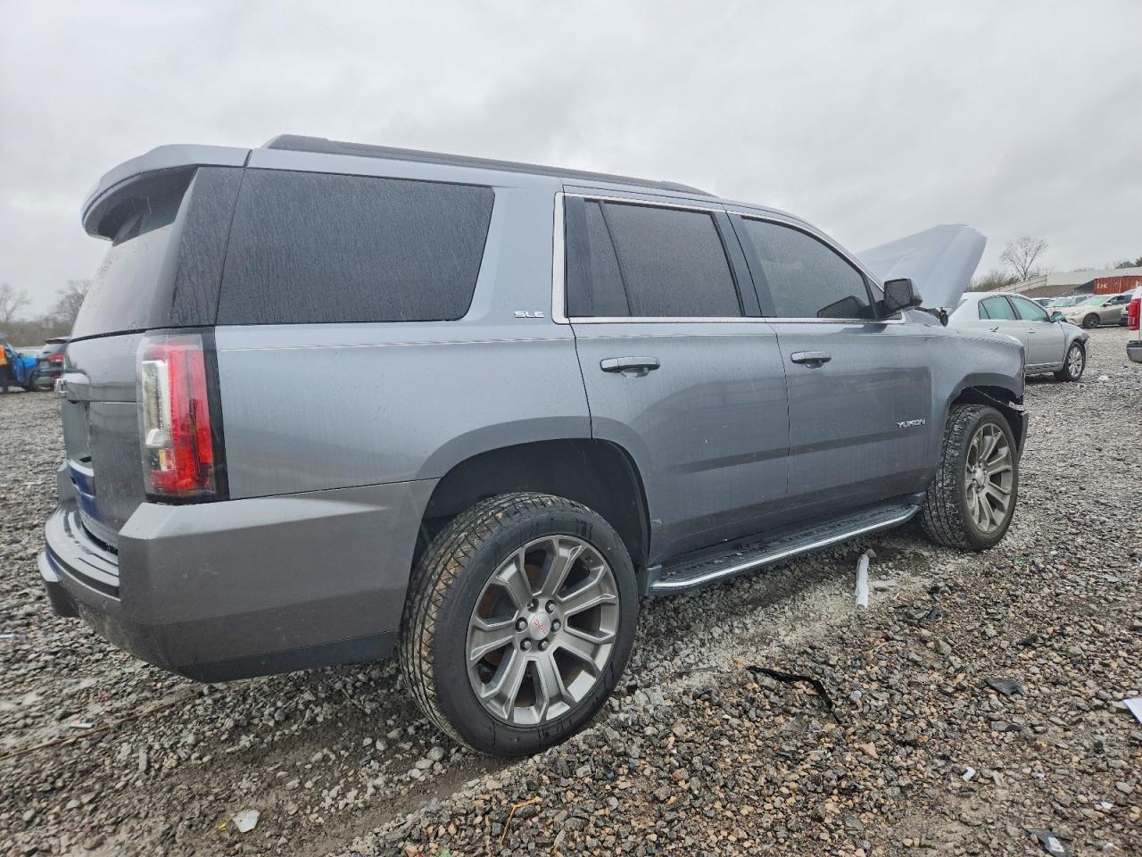 2019 GMC Yukon Sle - Image 3