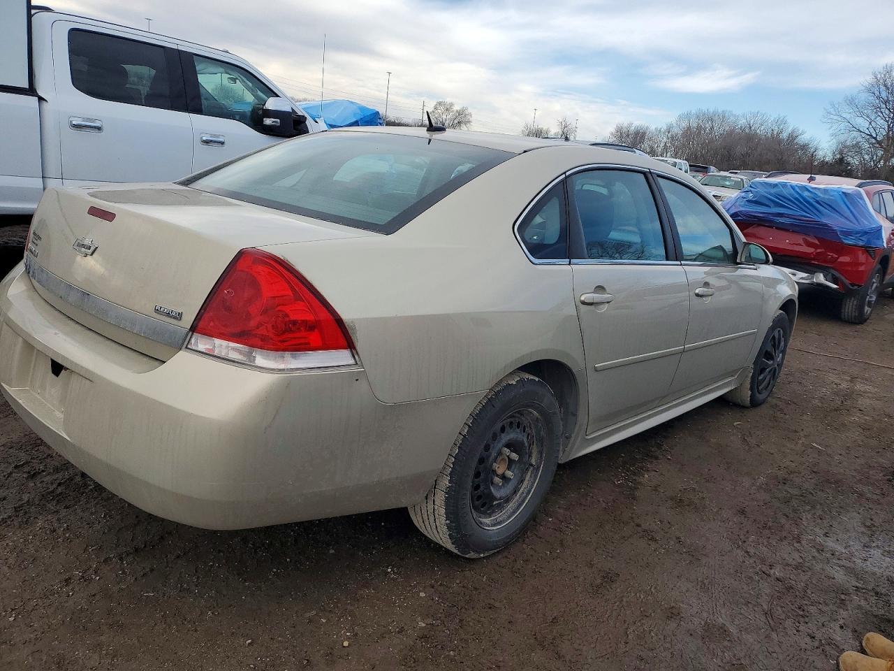 2010 Chevrolet Impala Ls - Image 3