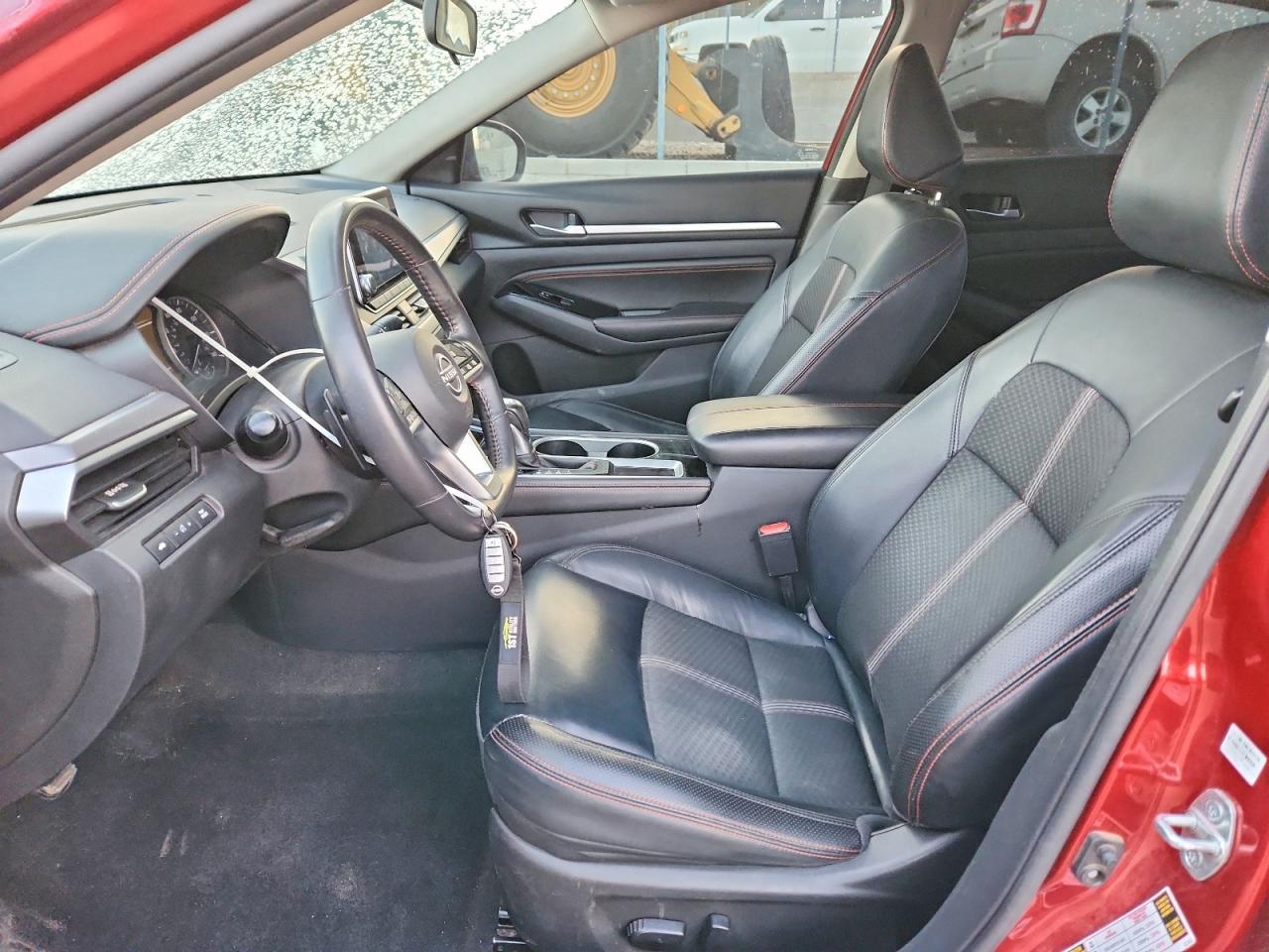 2023 Nissan Altima Sr - Image 7