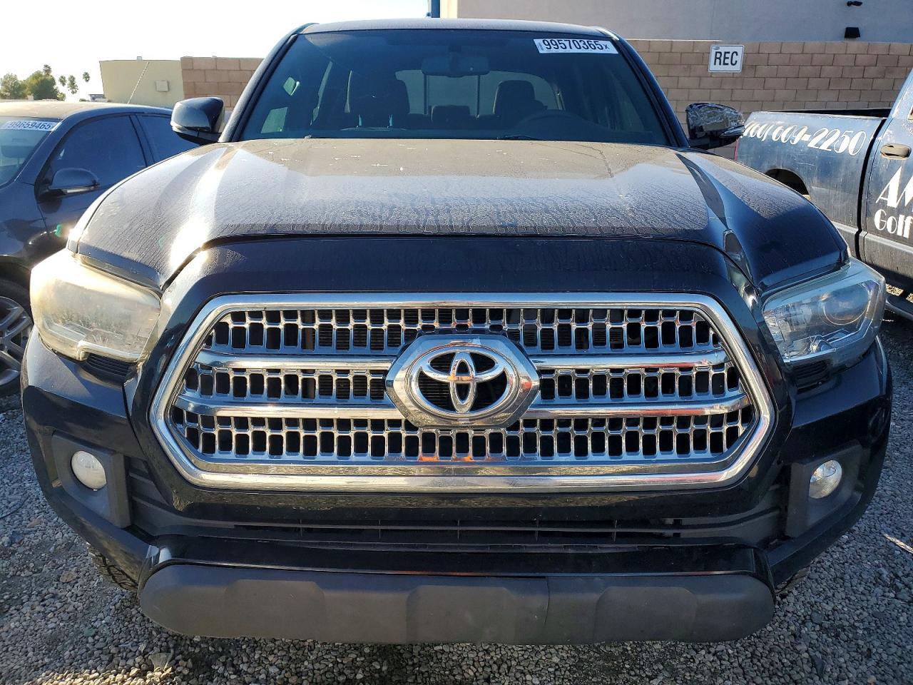 2017 Toyota Tacoma Double Cab - Фото 5