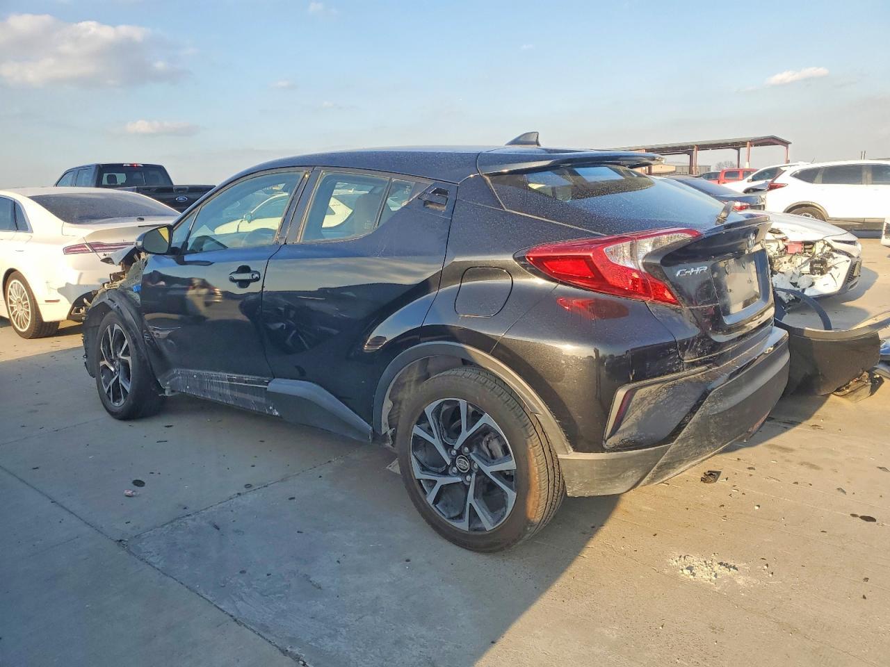 2018 Toyota C-Hr Xle - Фото 2
