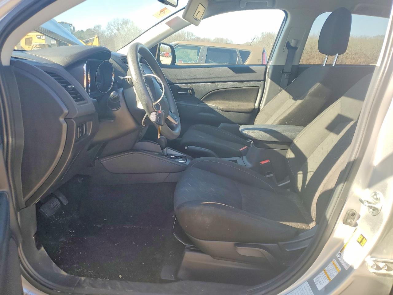 2021 Mitsubishi Outlander Sport Es - Фото 7