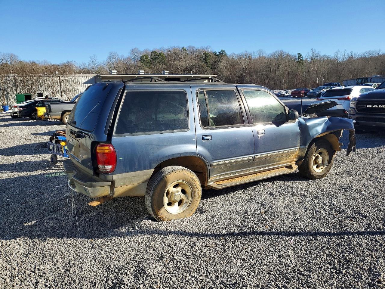 2000 Ford Explorer Xlt - Фото 3