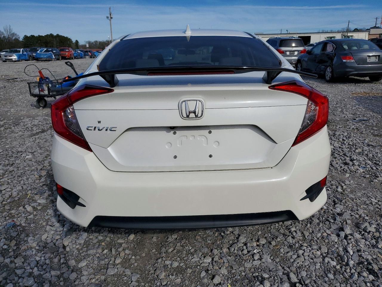 2017 Honda Civic Ex - Image 6