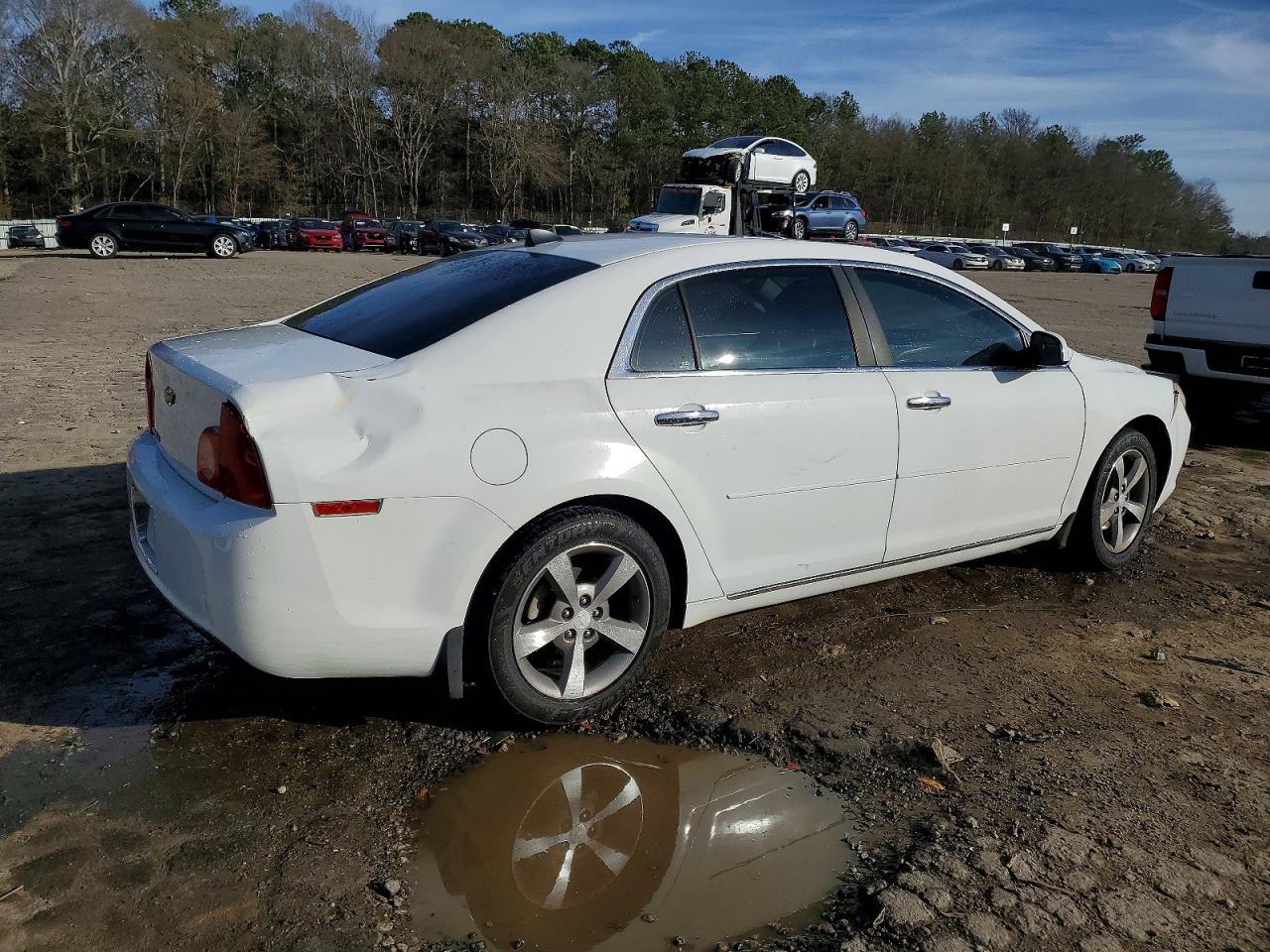 2012 Chevrolet Malibu 1Lt - Image 3