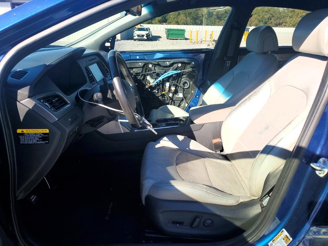 2017 Hyundai Sonata Sport - Image 7