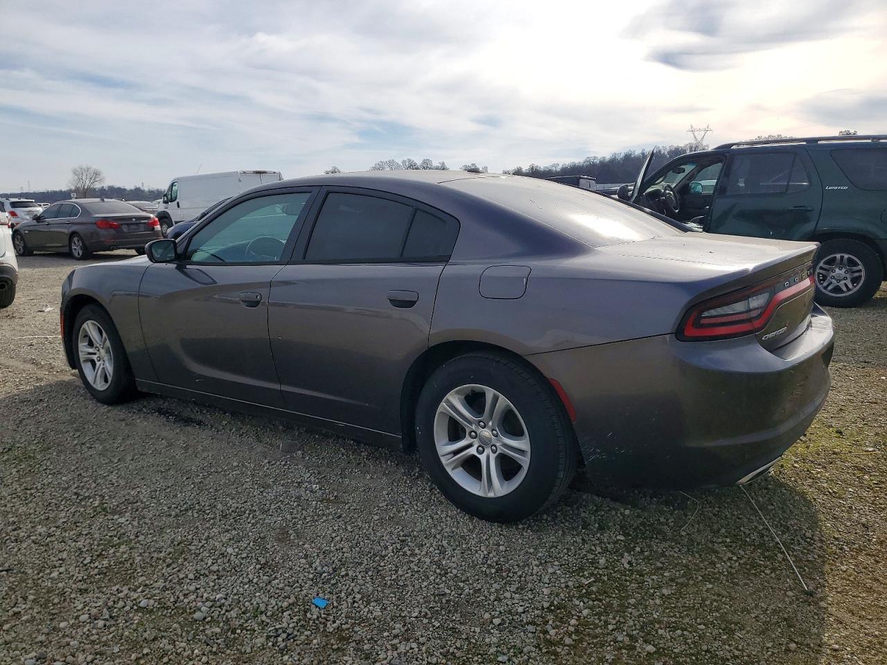 2015 Dodge Charger Se - Фото 2