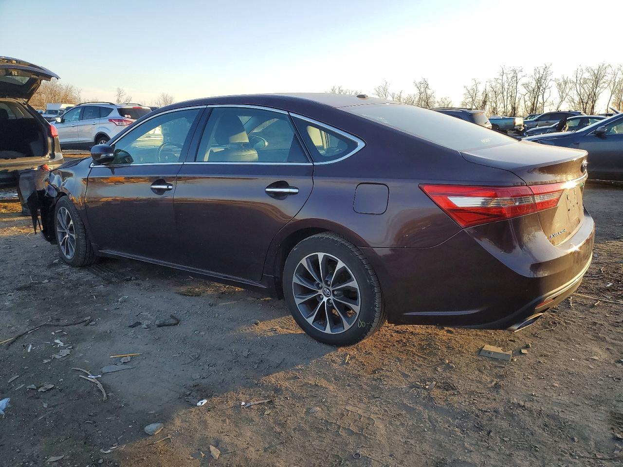 2018 Toyota Avalon Xle - Фото 2