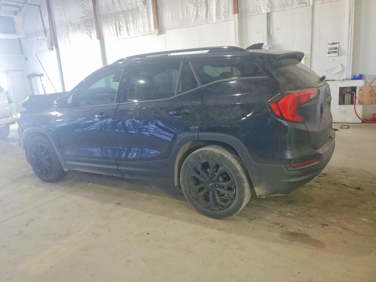 2019 GMC Terrain Slt - Фото 2