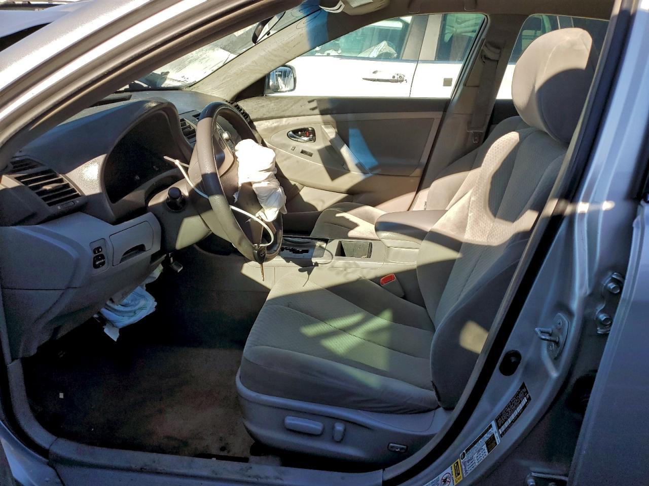 2009 Toyota Camry Base - Image 7