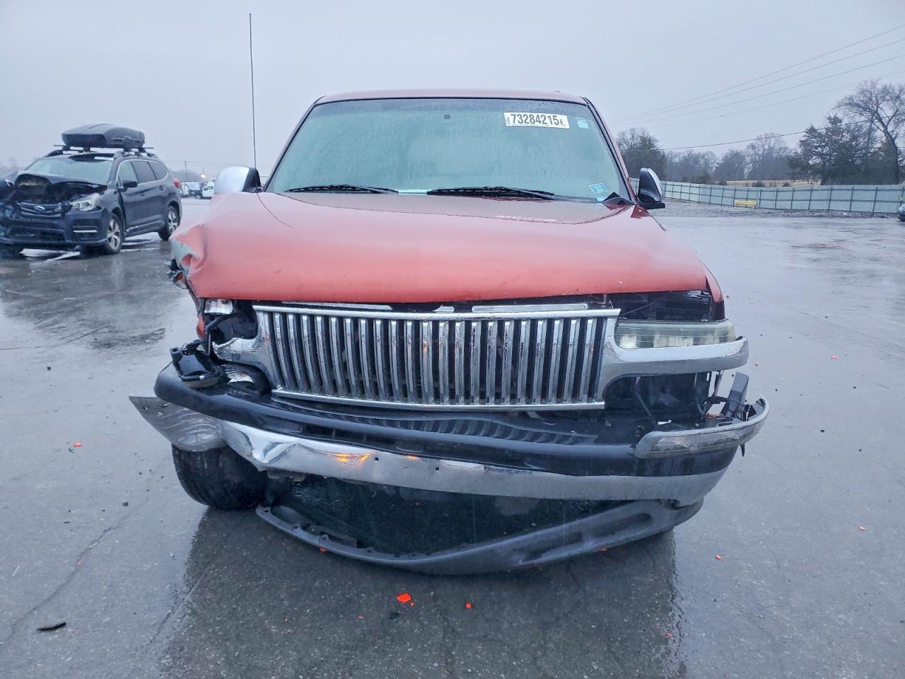 2001 Chevrolet Suburban C1500 - Фото 5