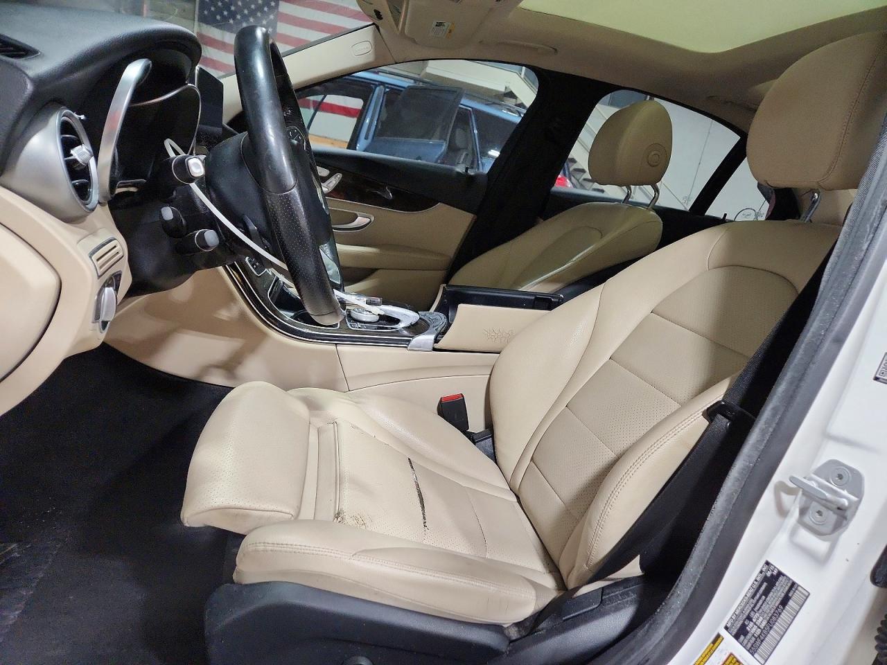 2015 Mercedes-Benz C 300 4Matic - Image 7