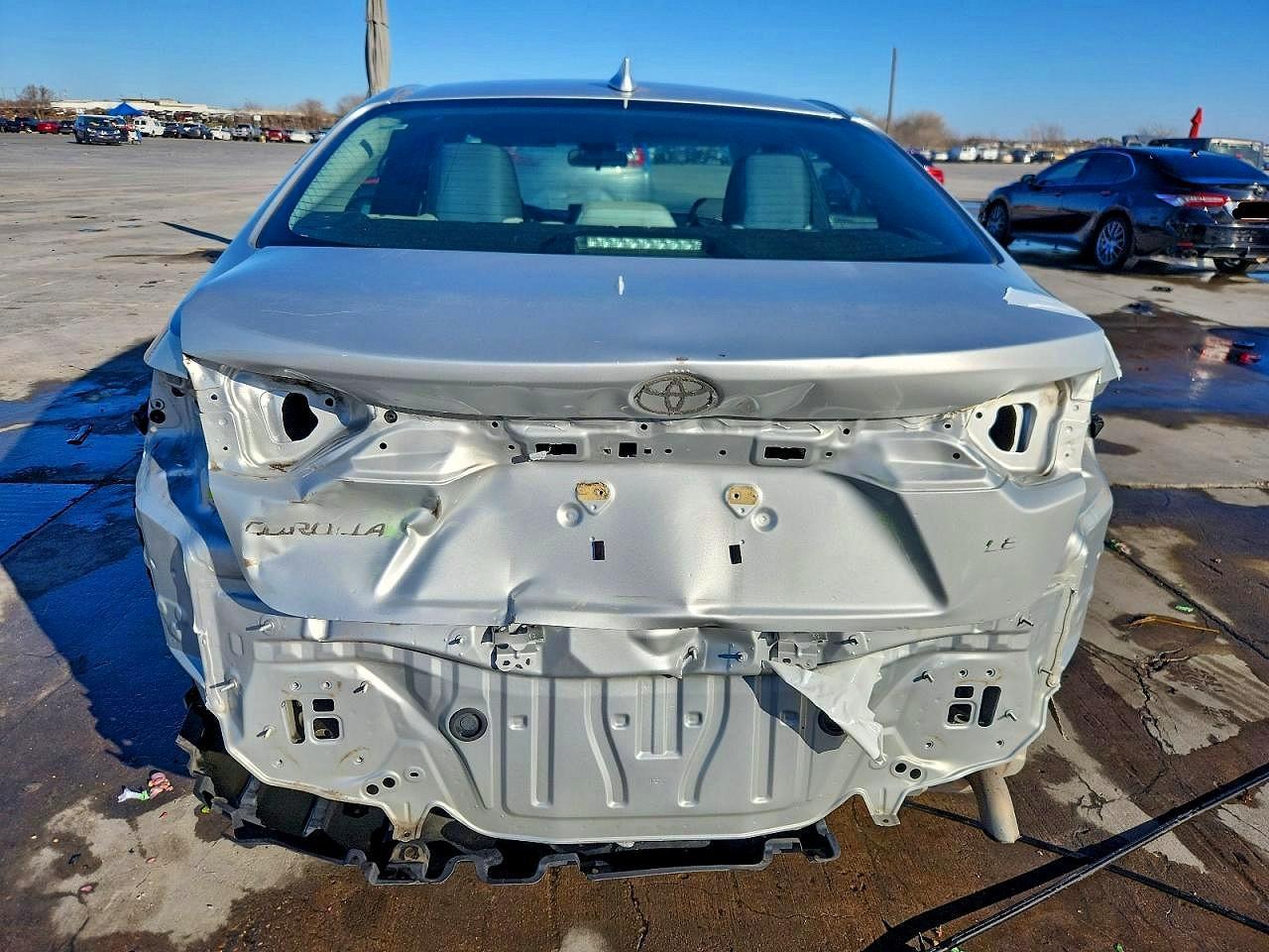 2021 Toyota Corolla Le - Фото 6