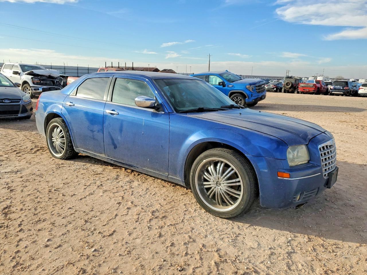 2010 Chrysler 300 Touring - Image 4
