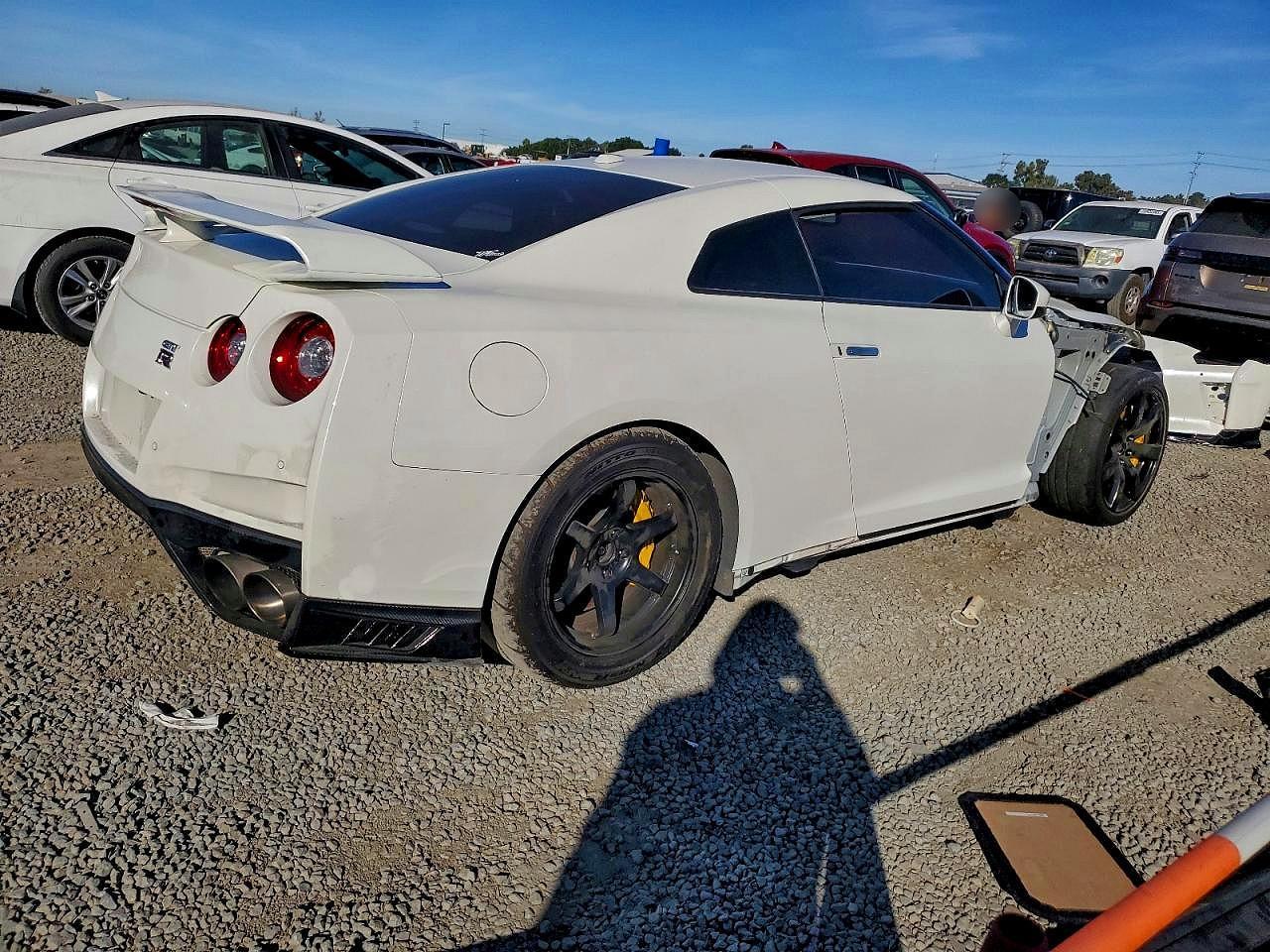 2017 Nissan Gt-R Premium - Фото 3