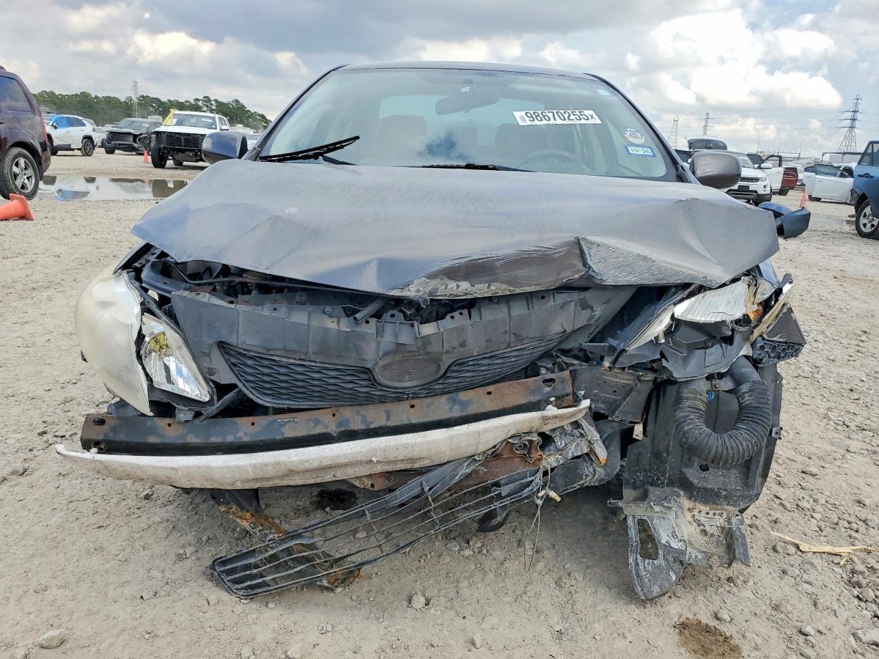 2010 Toyota Corolla - Фото 5