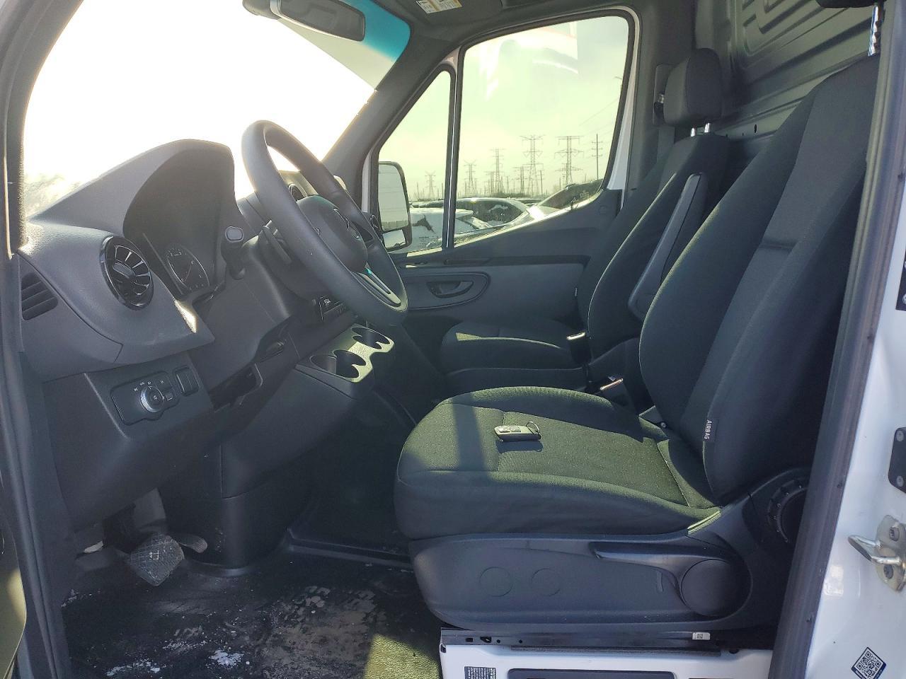 2024 Mercedes-Benz Sprinter 3500 - Фото 7